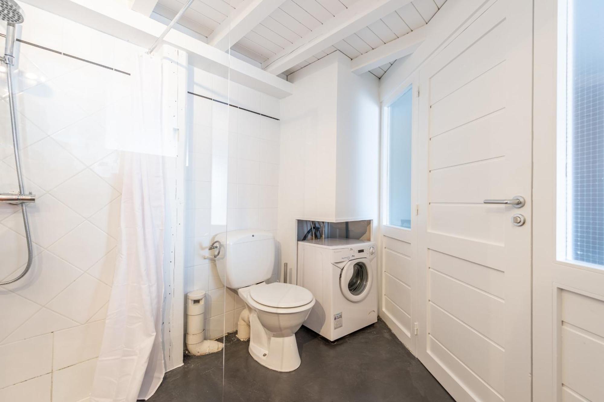 The White Duplex Apartment Annecy