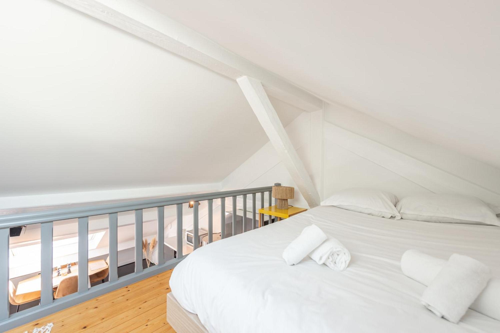 Apartment The White Duplex Annecy