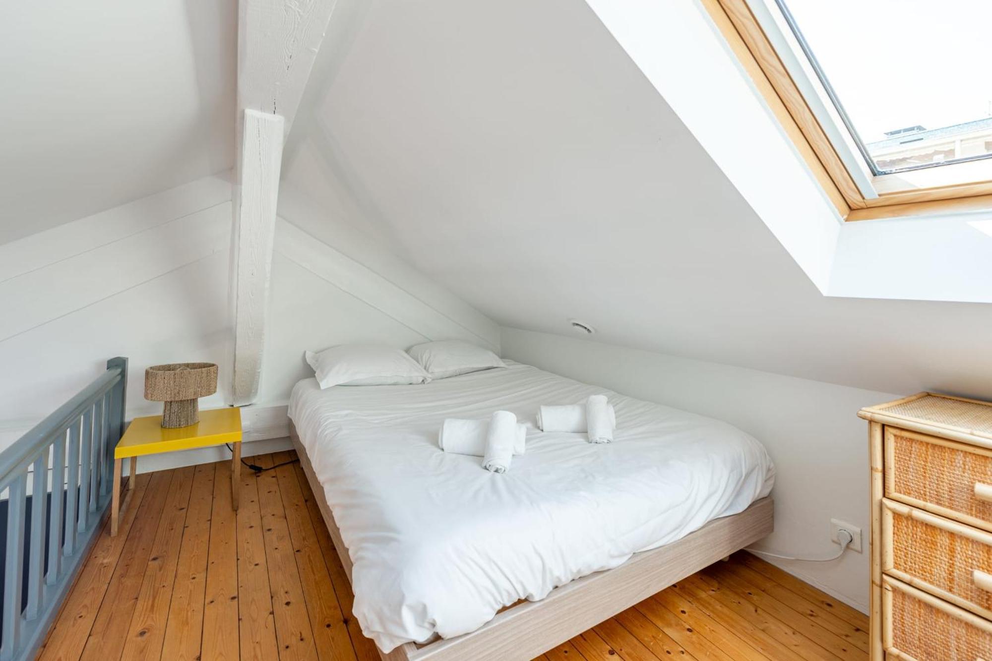 Apartment The White Duplex