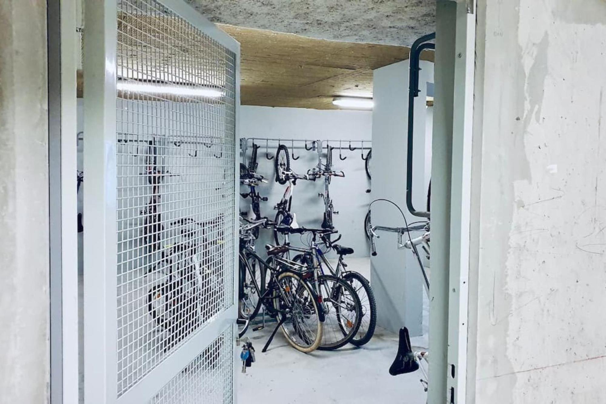 Apartment Le Tresum Joli T2 Avec Garage A 100m Du Annecy