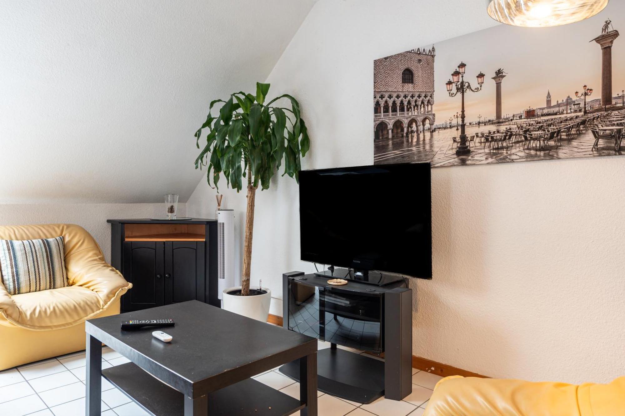 Eric's Attic Apartment Annecy