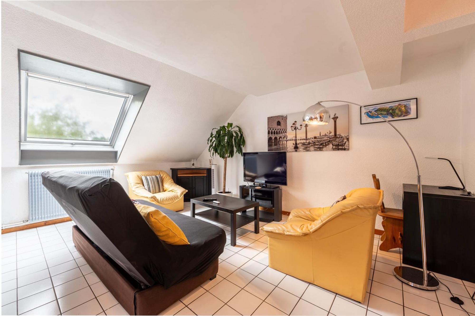 Eric's Attic * Annecy