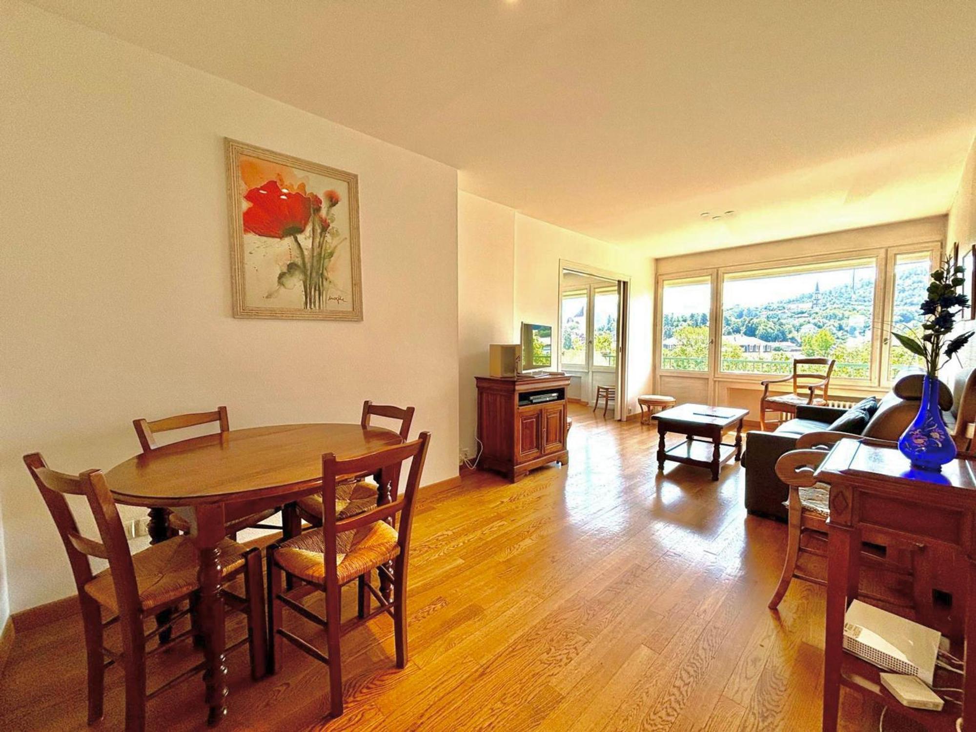 A Avec Balcon, Garage, Proche Centre Historique Et - Fr-1-432-49 Apartamento