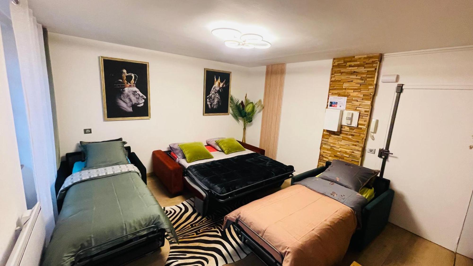 Apartment Passage Des Bains *