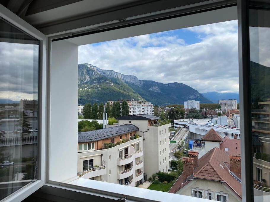 Plaine - Vue Montagne Et Garage A 700m Du Annecy