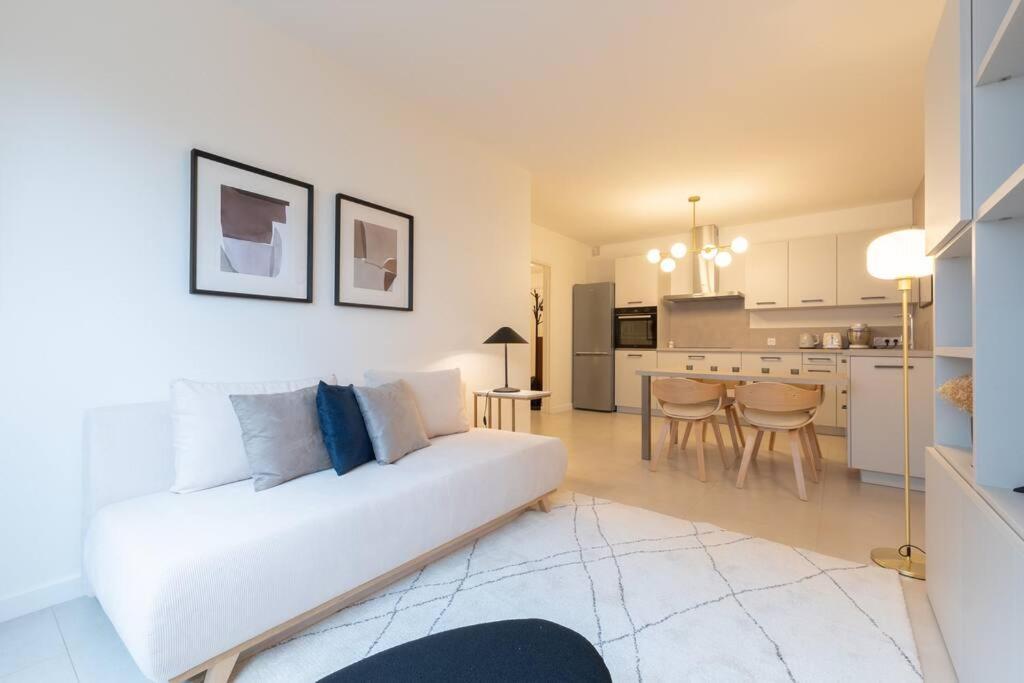 Apartment Renove Avec Style Au Coeur D'annecy *