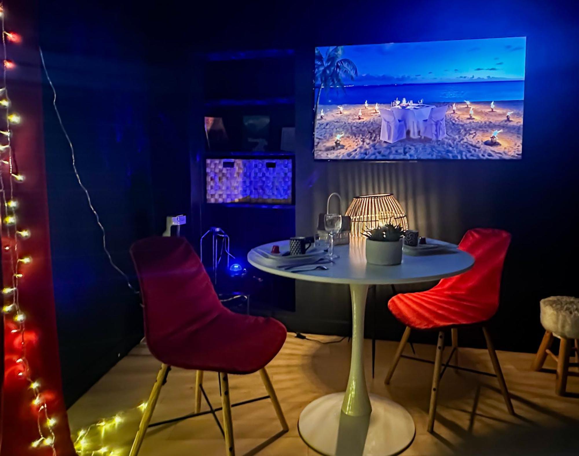 Loveroom Adults Only Jacuzzi Vieille *