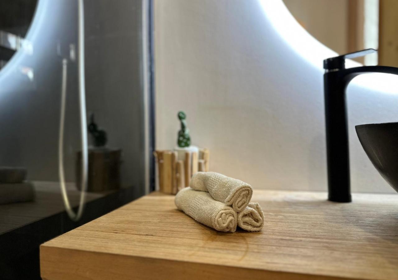 French Loft - Central & Comfy Apartment *
