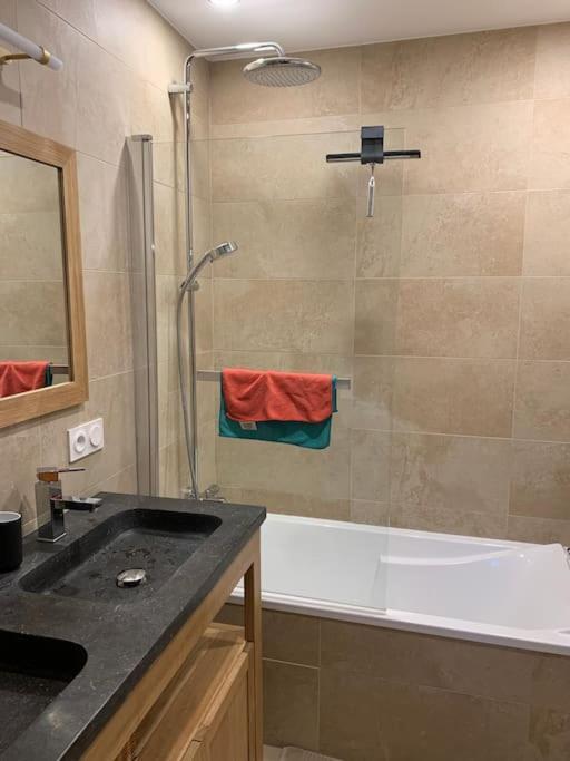 Superbe Au Coeur De La Vielle Appartement *