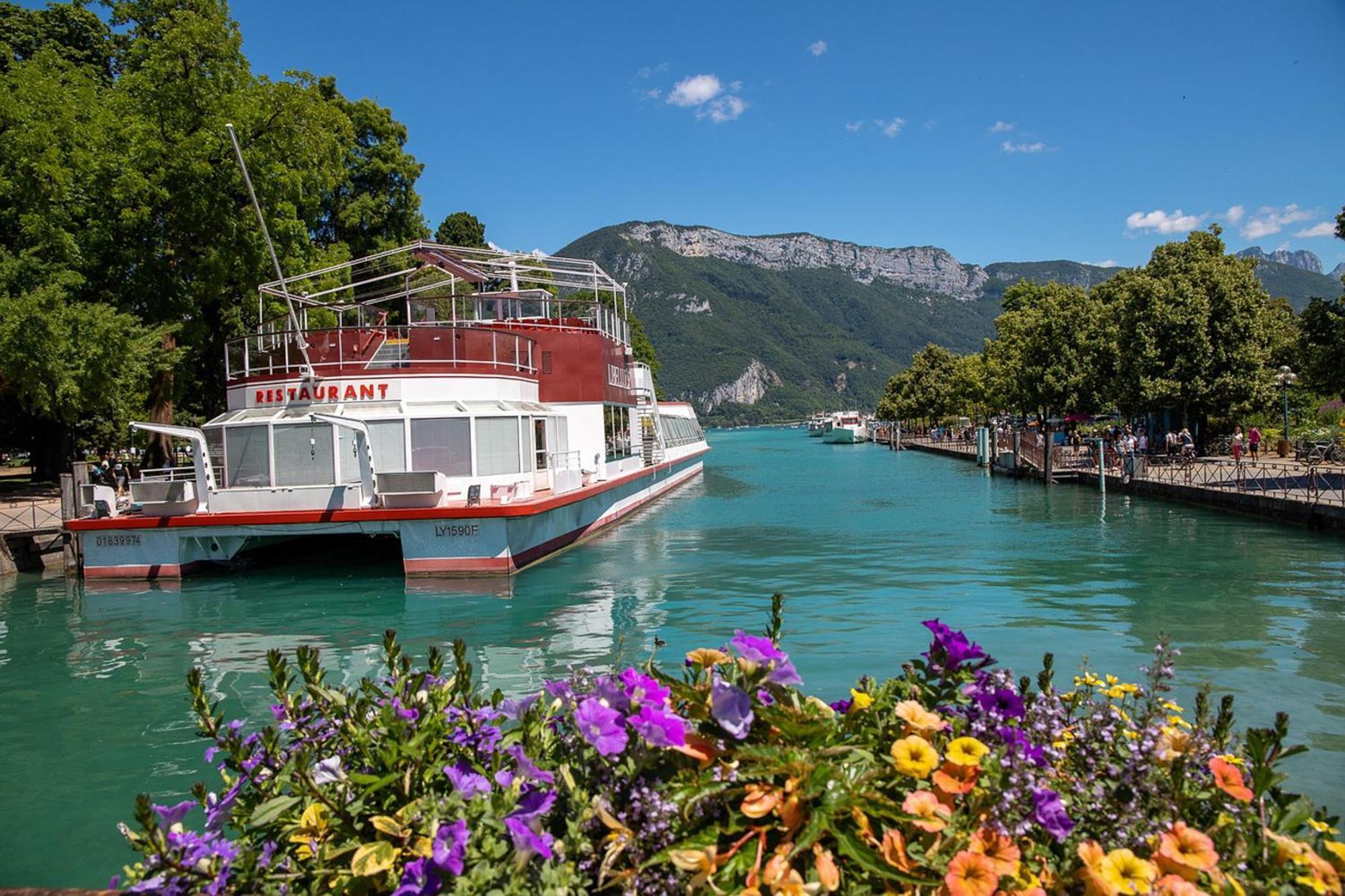 Nid Douillet * Annecy