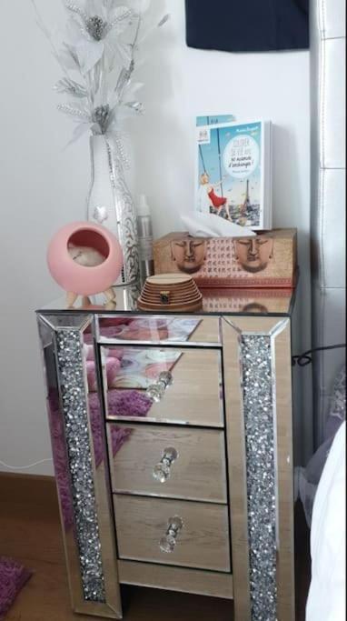 Nid Zen, Decore, Avec Ascenseur, Elegant & Calme Appartement