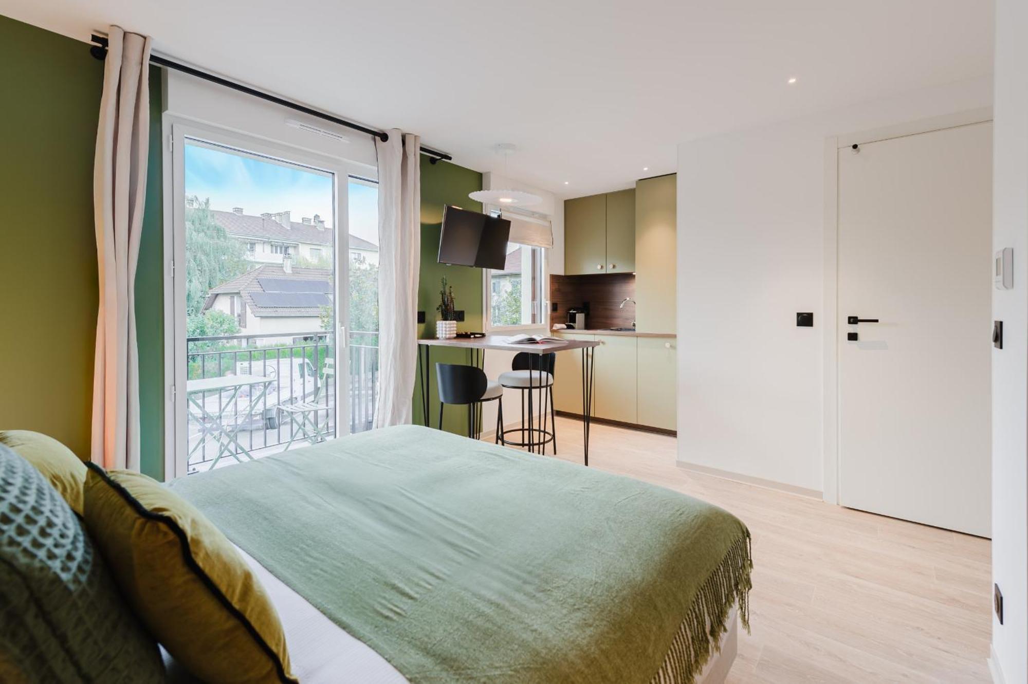 Aparthotel Neostelia *