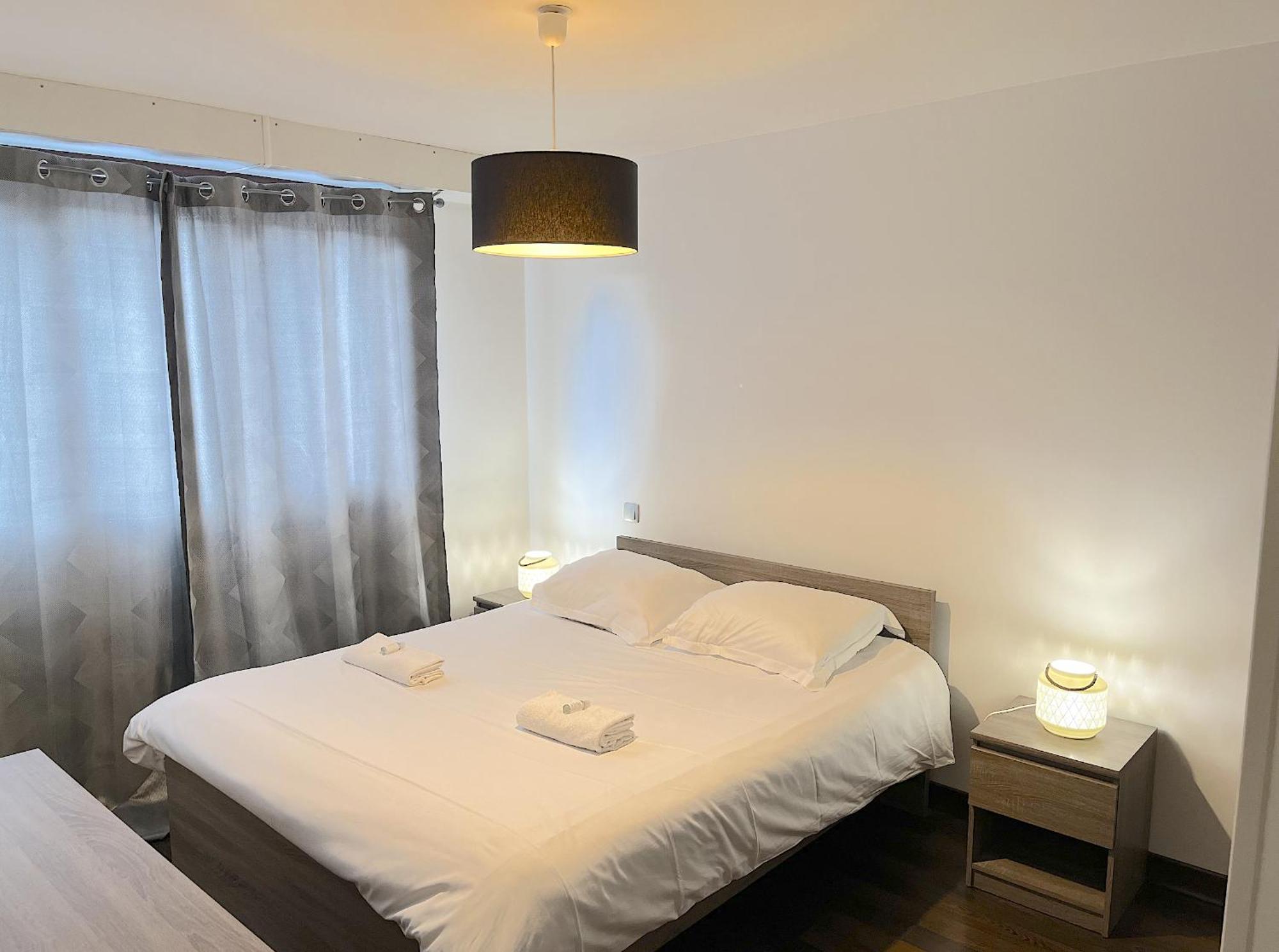 Appartement Superbe Avec Parking Gratuit Sur Place Annecy