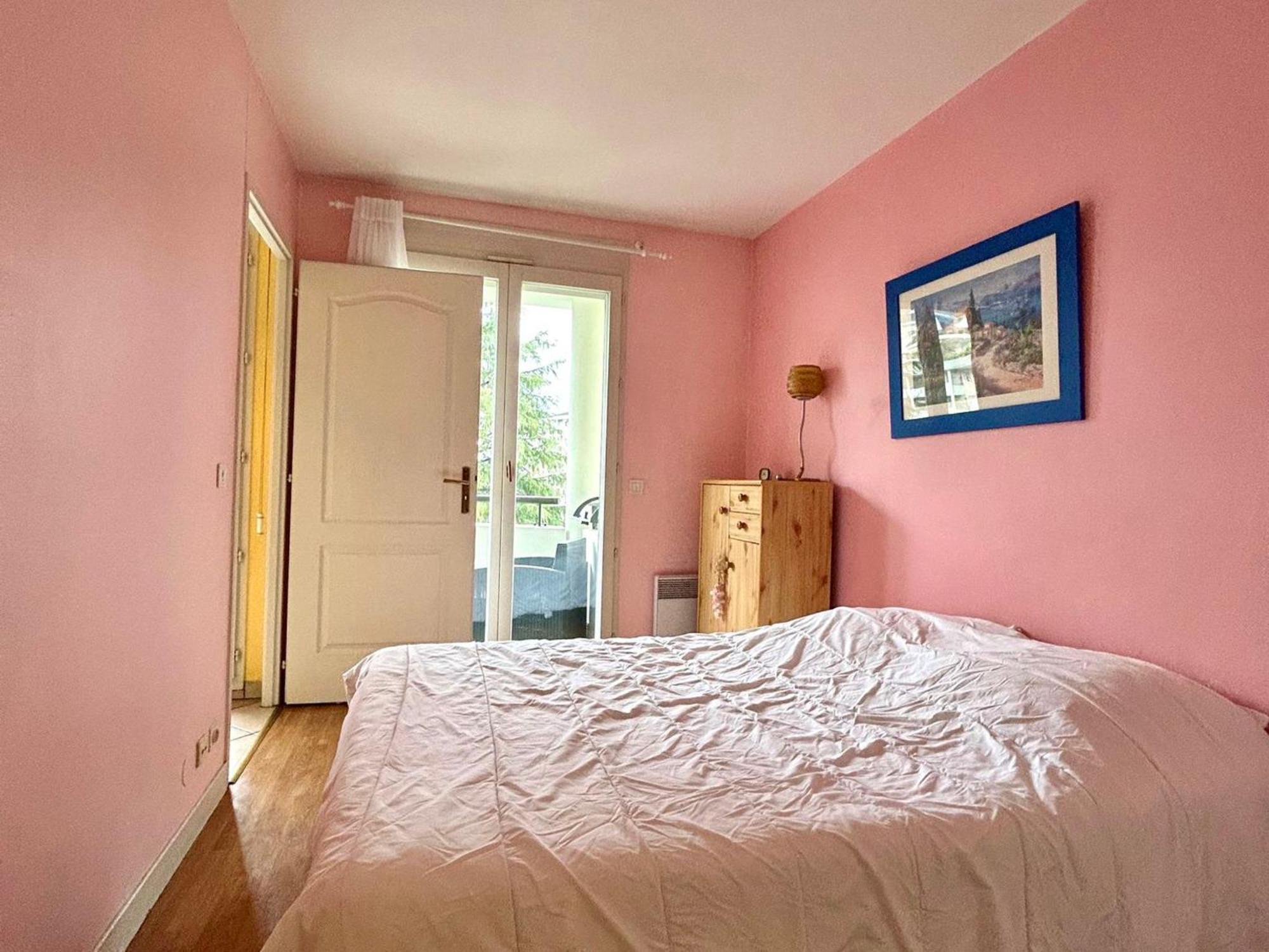 Superbe 2 Pieces Confort, Terrasse, Parking Prive, Proche Et Centre D'annecy - Fr-1-432-73 Apartment Annecy