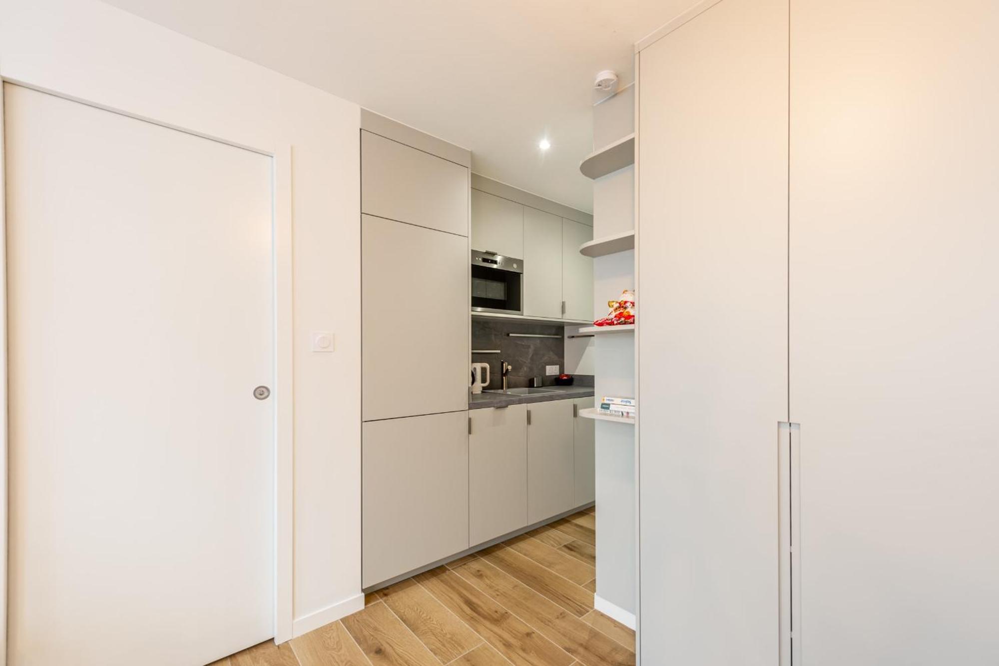 Apartment Pershing - Confortable A Deux Pas Du *