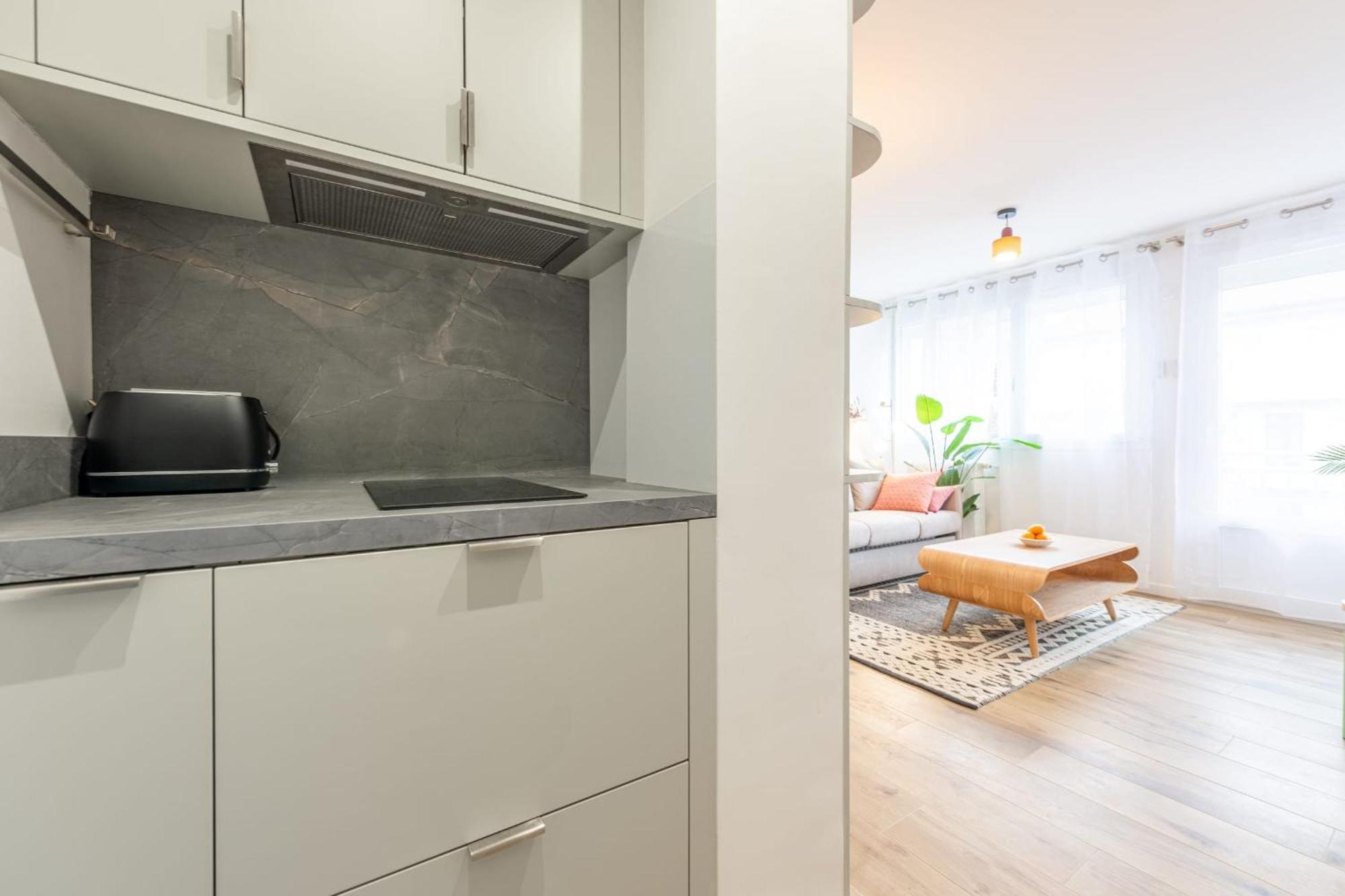 Pershing - Confortable A Deux Pas Du Apartment