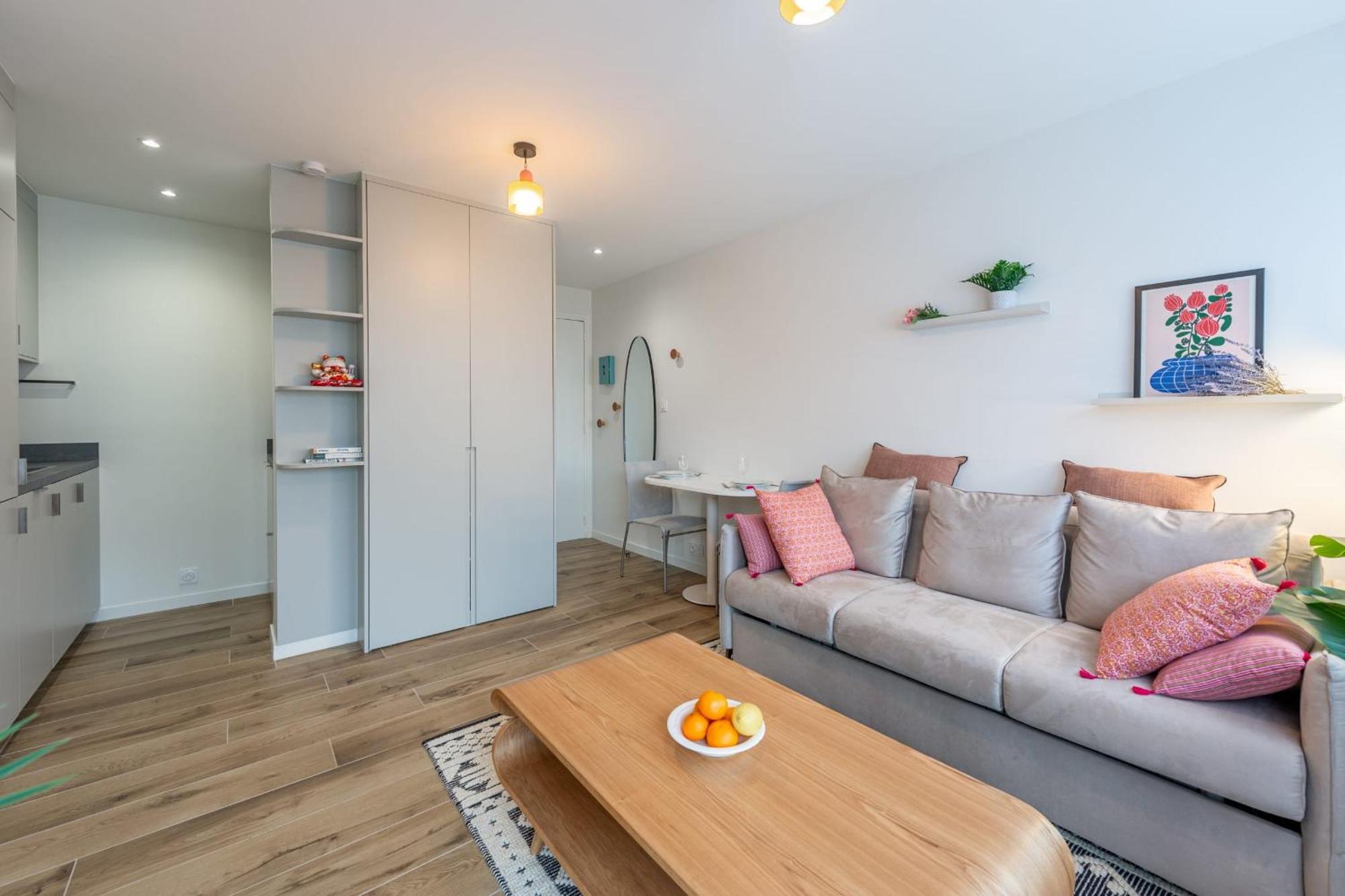 Pershing - Confortable A Deux Pas Du Apartment