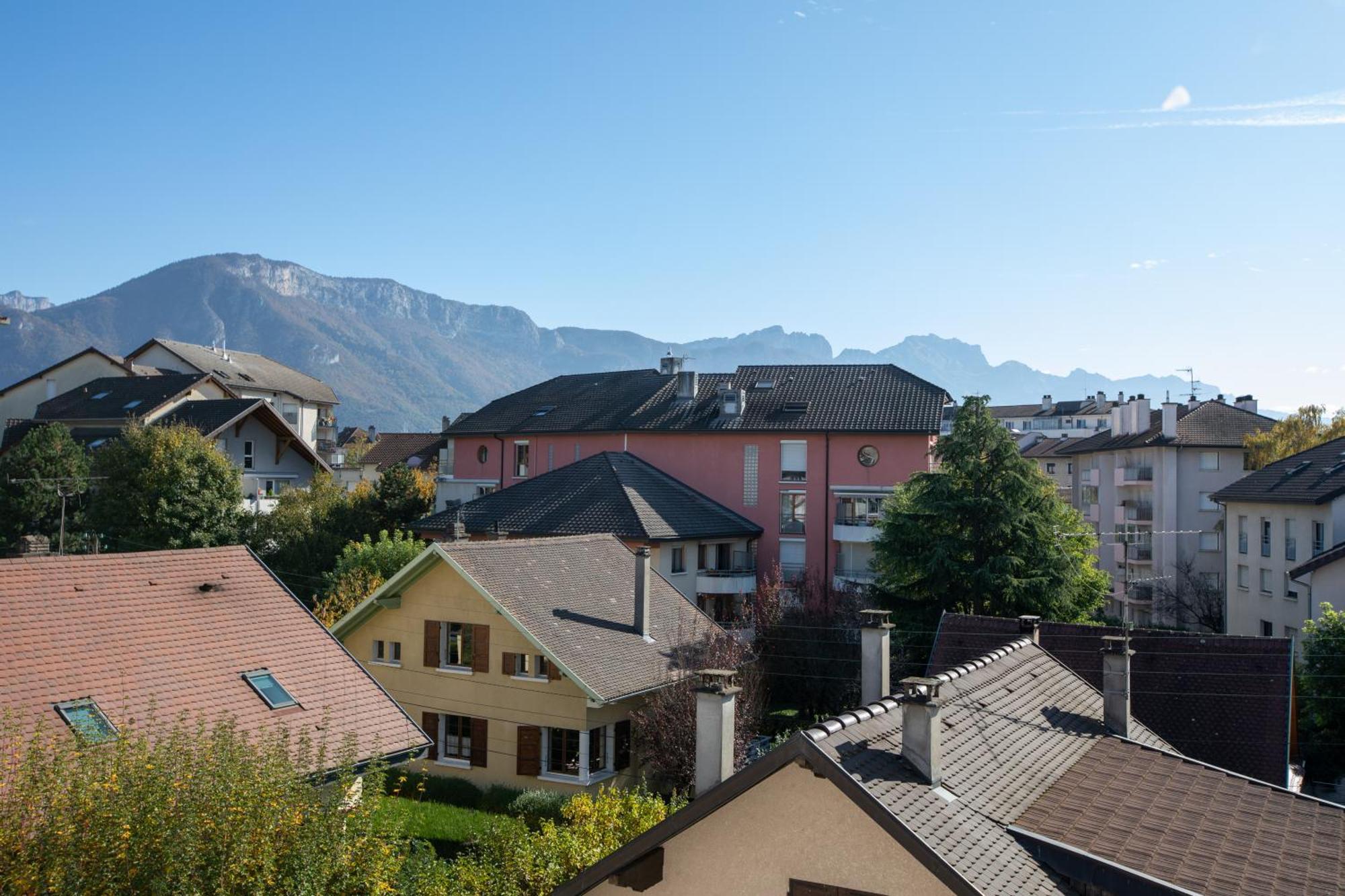 Le Cygne - Vue Montagne - Proche Du Centre Apartment
