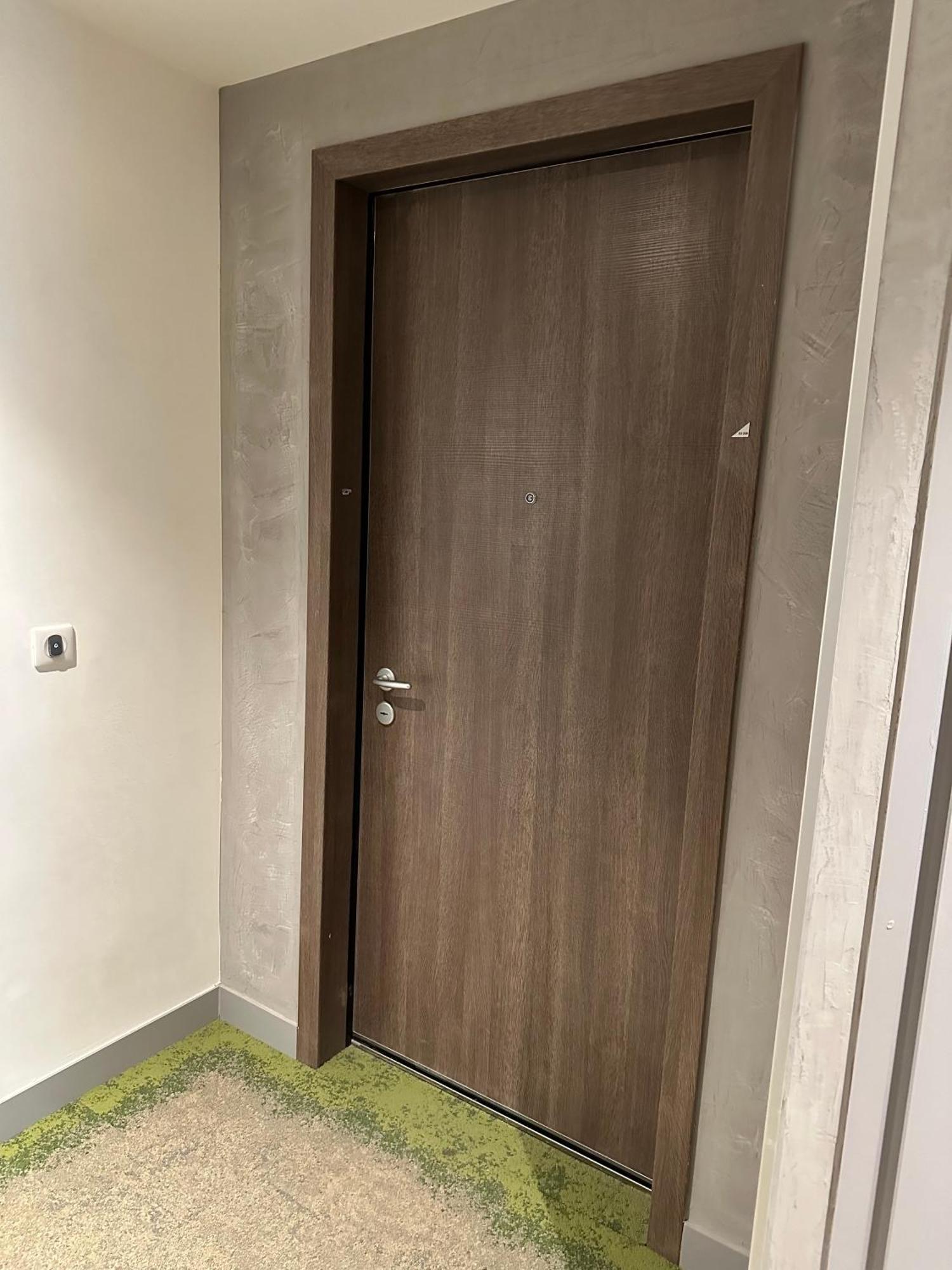 Apartment Arte Postale *