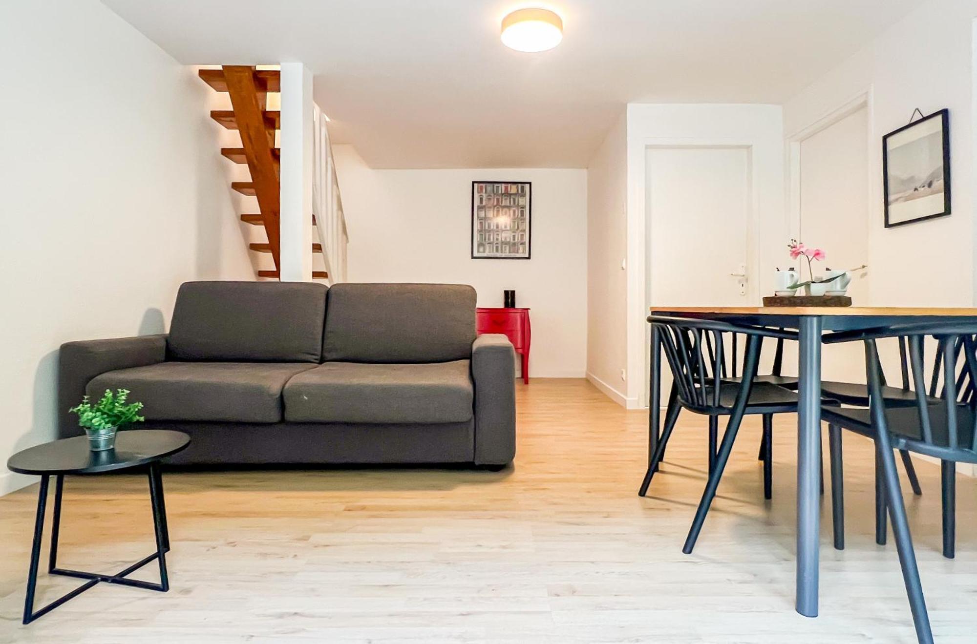 Notting Hill Duplex Au Calme 5 Min Du Apartment Annecy