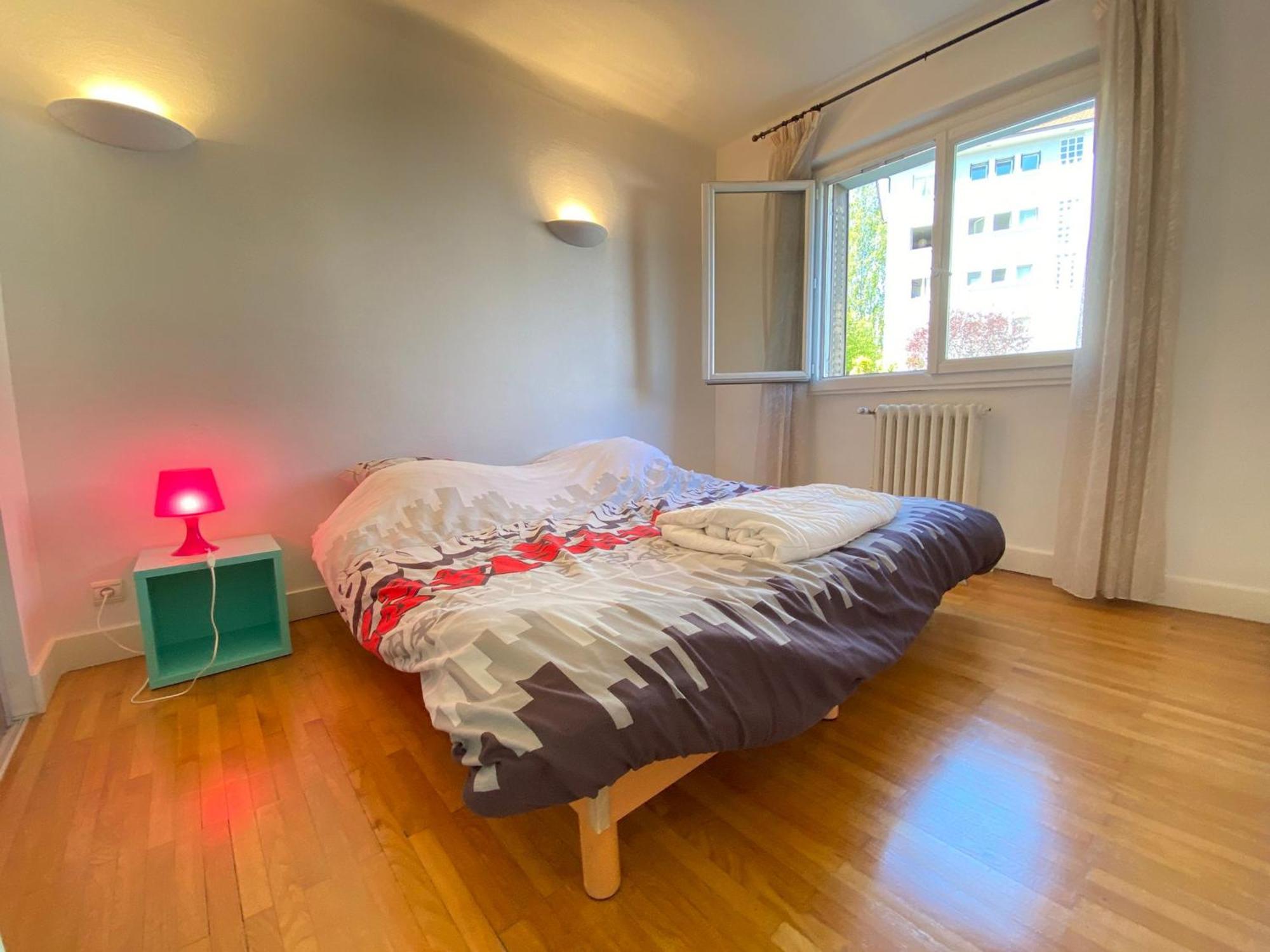 Confortable Avec Parking Et Wifi A 10mn Du Centre-ville - Fr-1-432-25 * Annecy