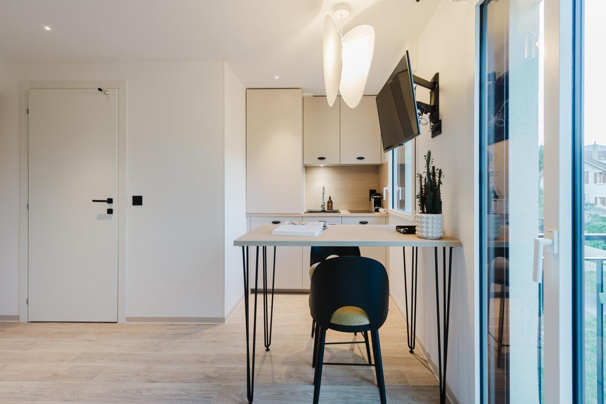 Aparthotel Neostelia *