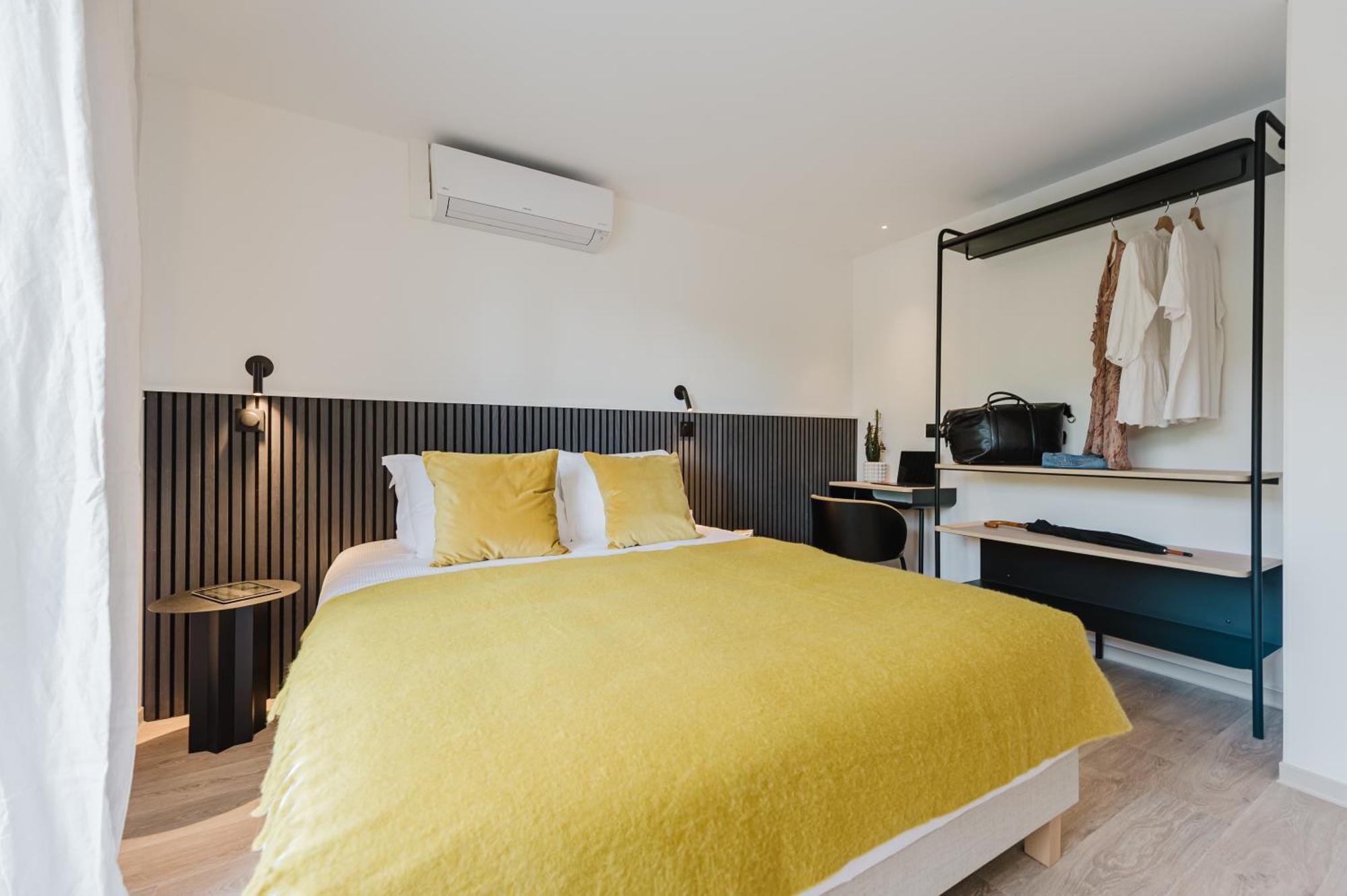 Neostelia Aparthotel *