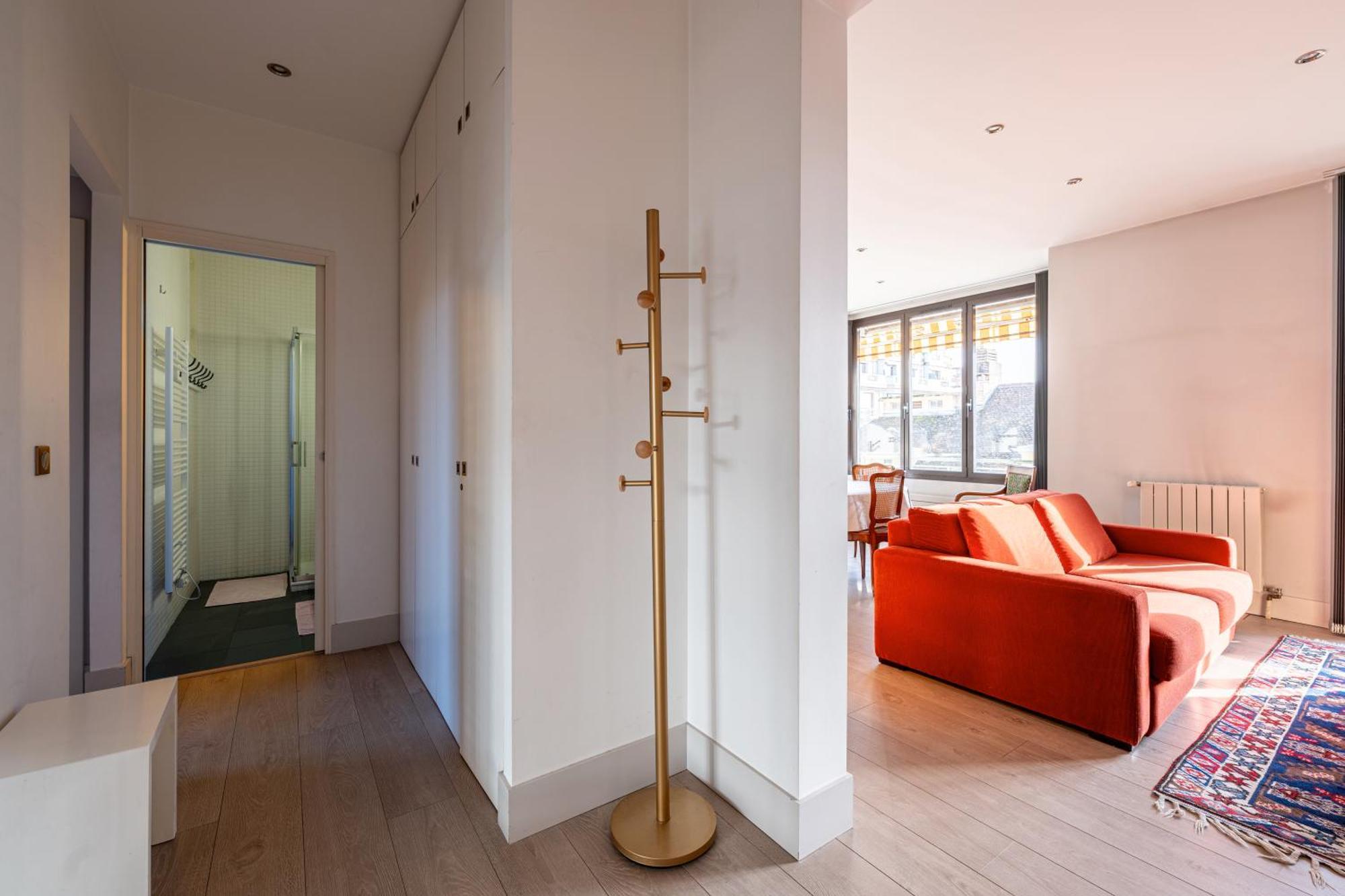 Apartment - Le 10
