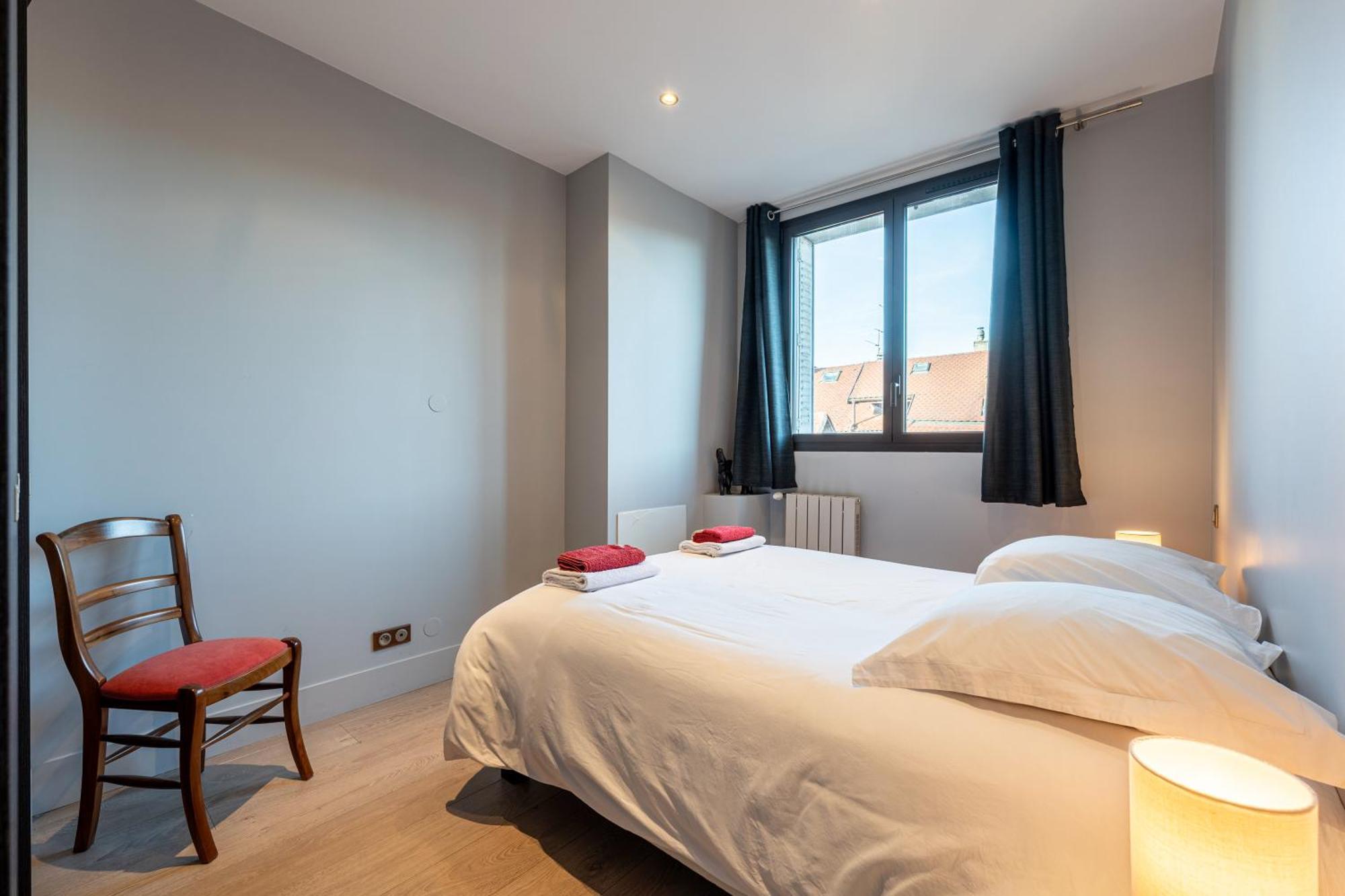 - Le 10 Apartment Annecy