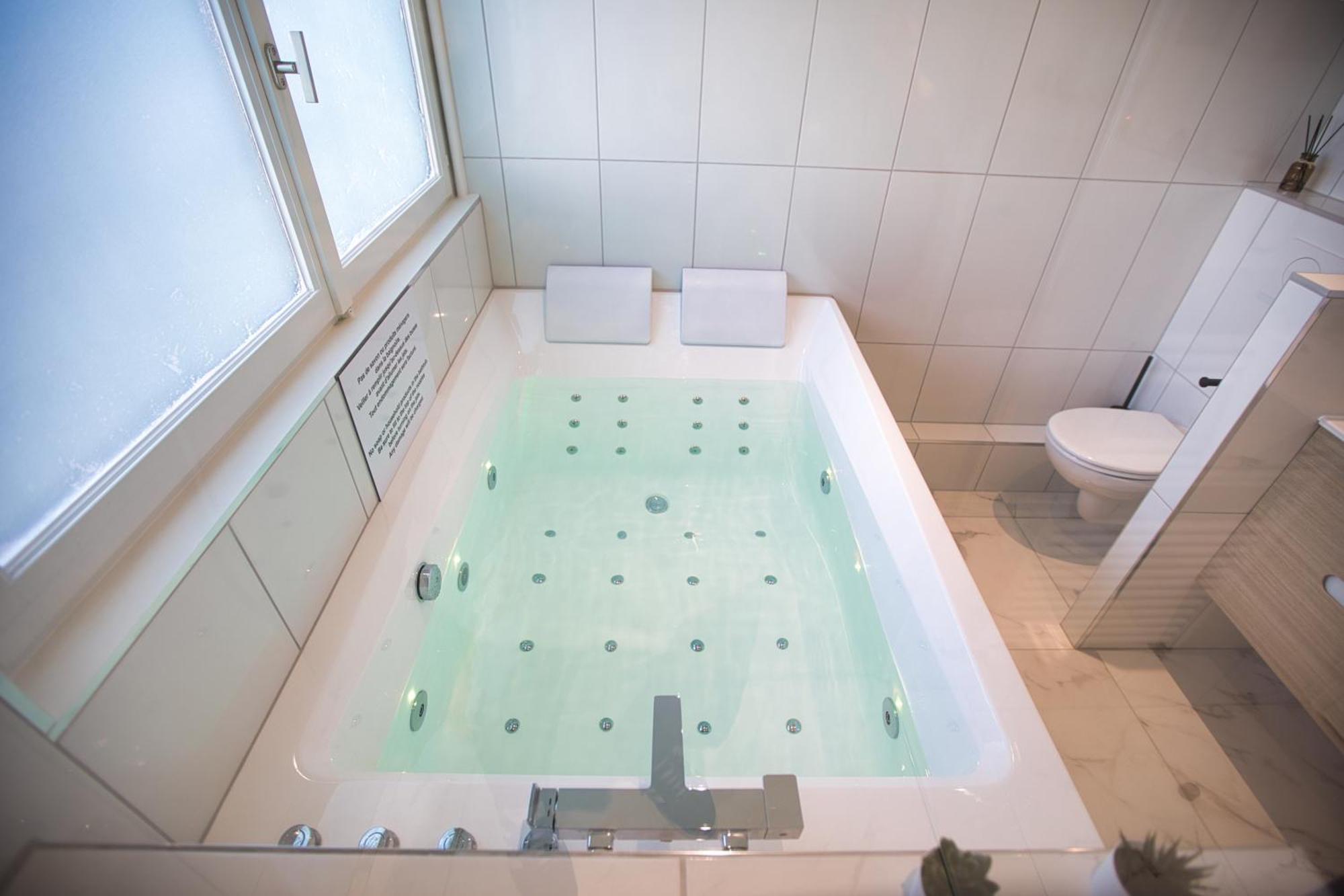 Apartment Baignoire Balneo