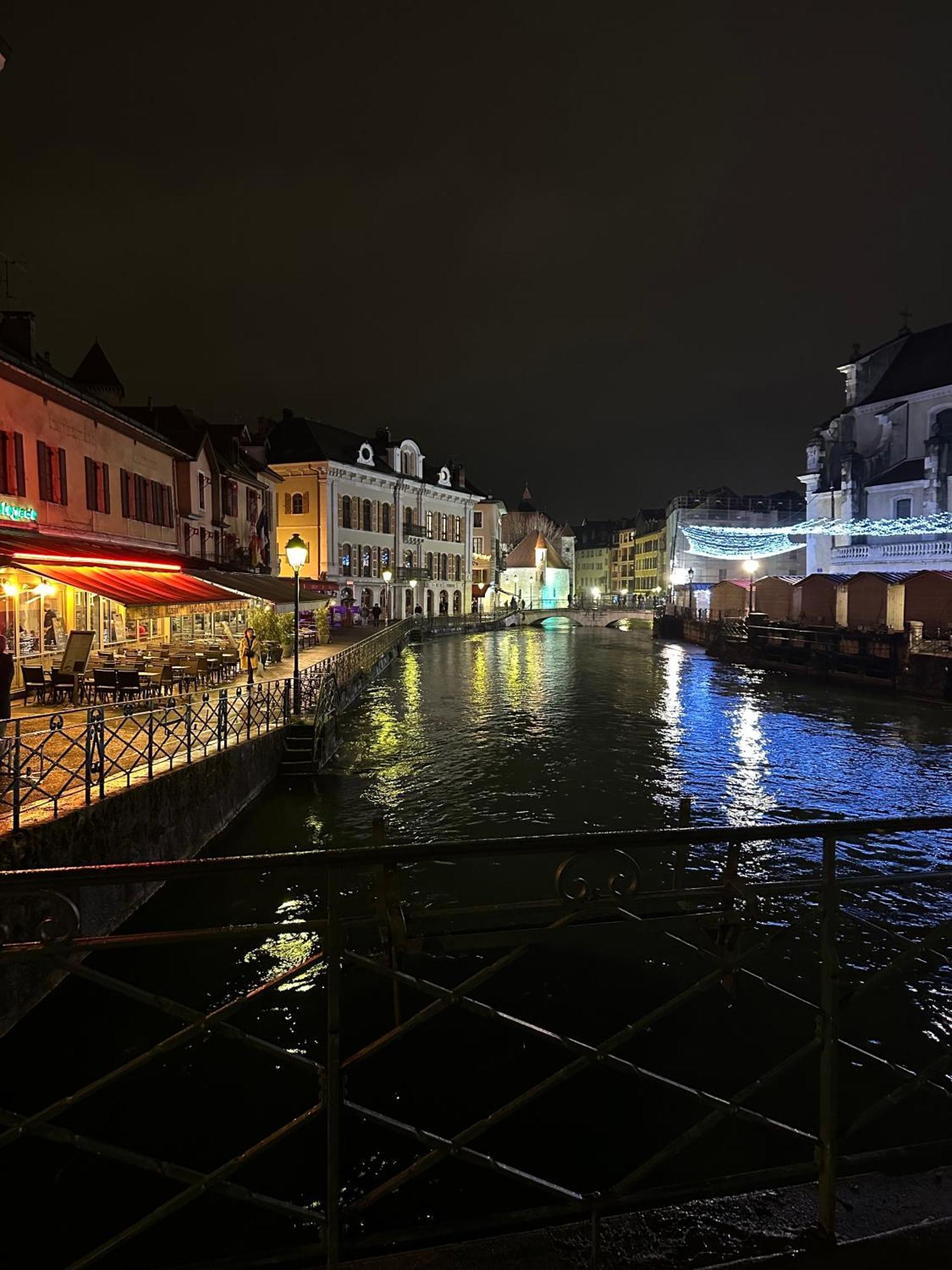 A La Belle Quatrieme Etoile Apartment Annecy