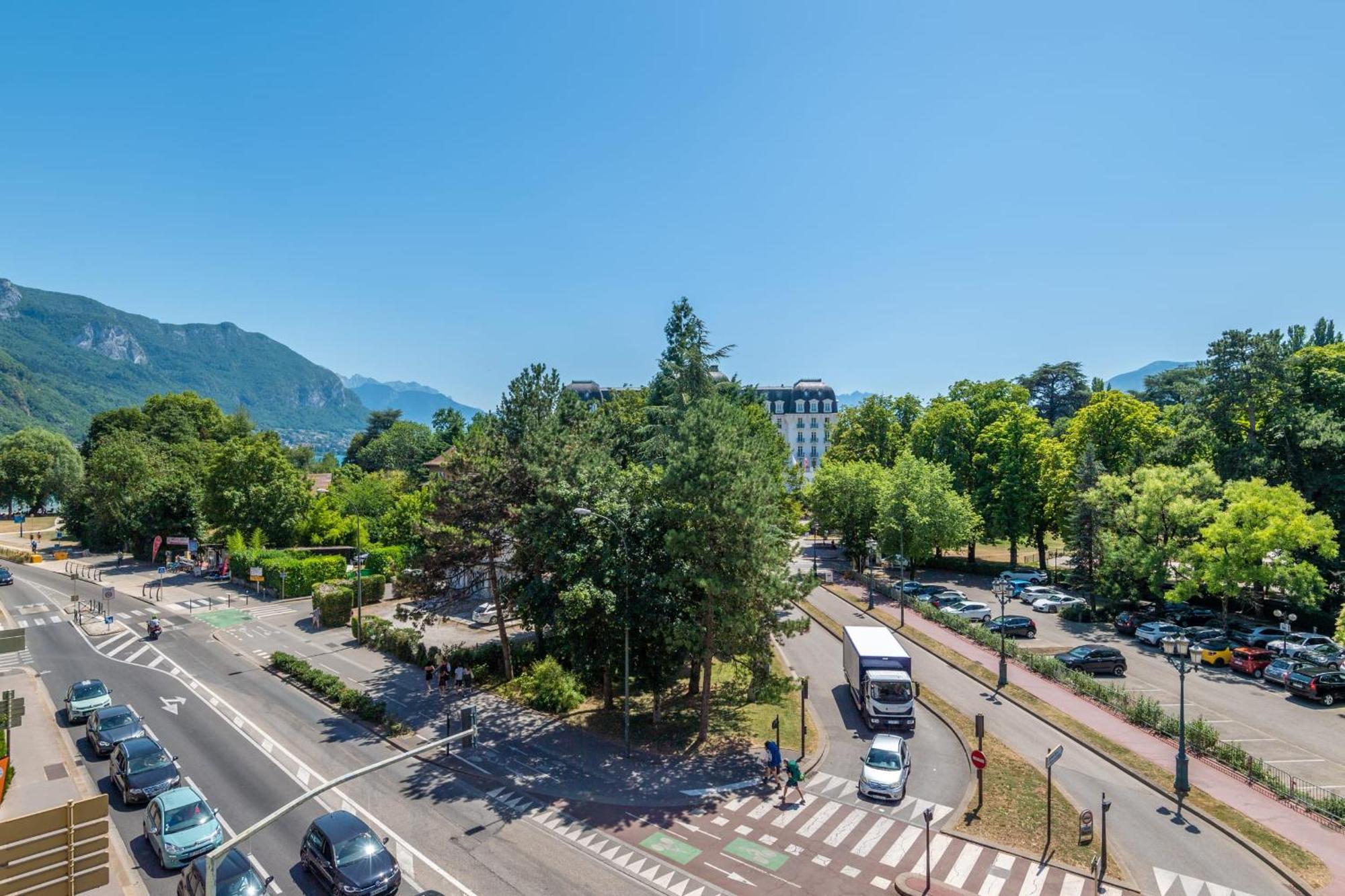Imperial - Confortable Pres Du Apartment