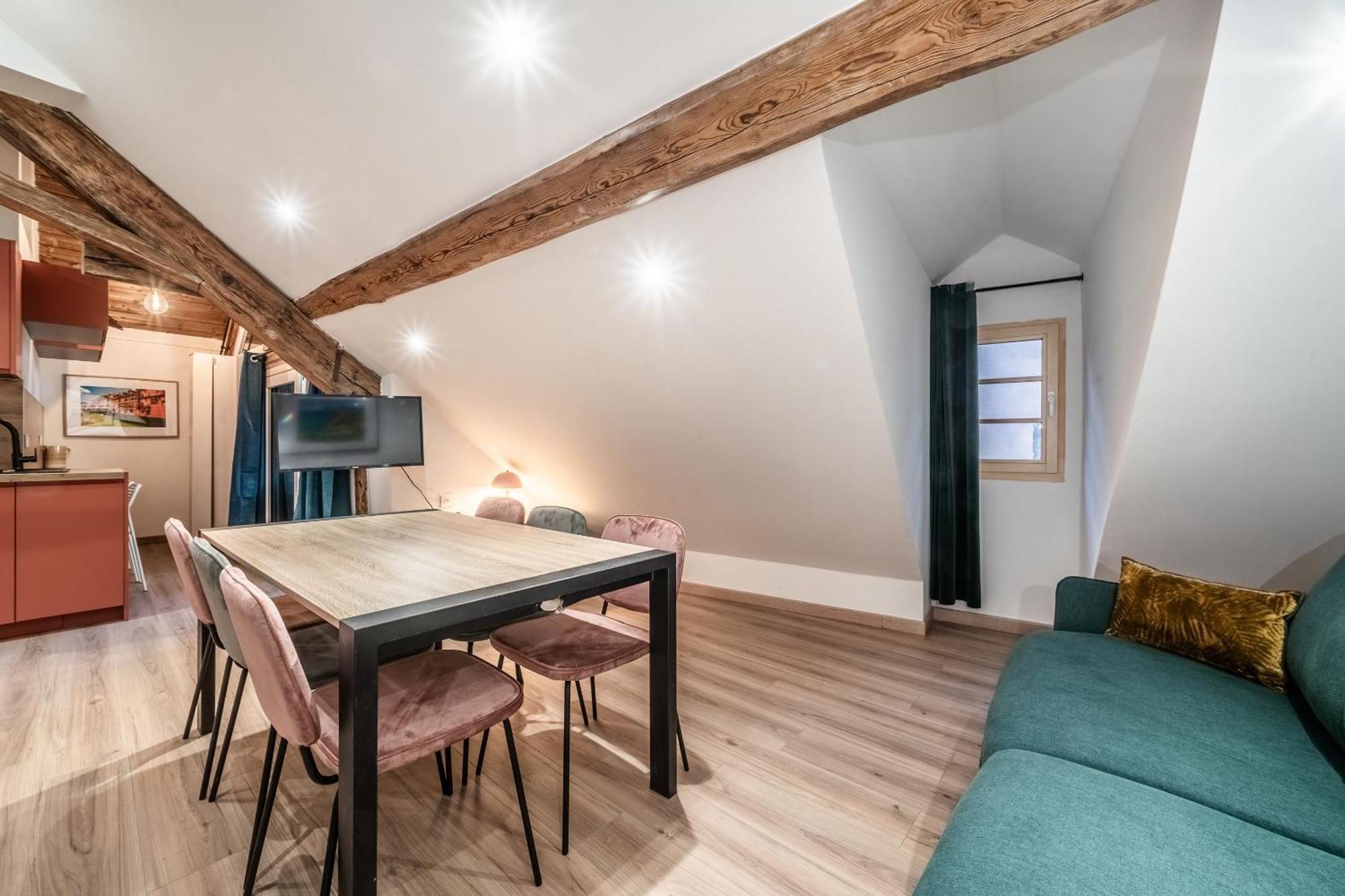 Coeur Vieille Appartement *