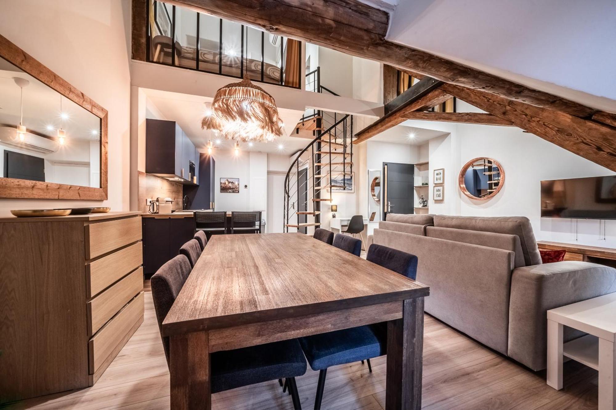 Coeur Vieille Appartement *