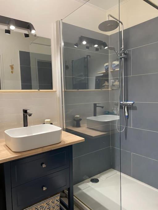 Entier Apartment