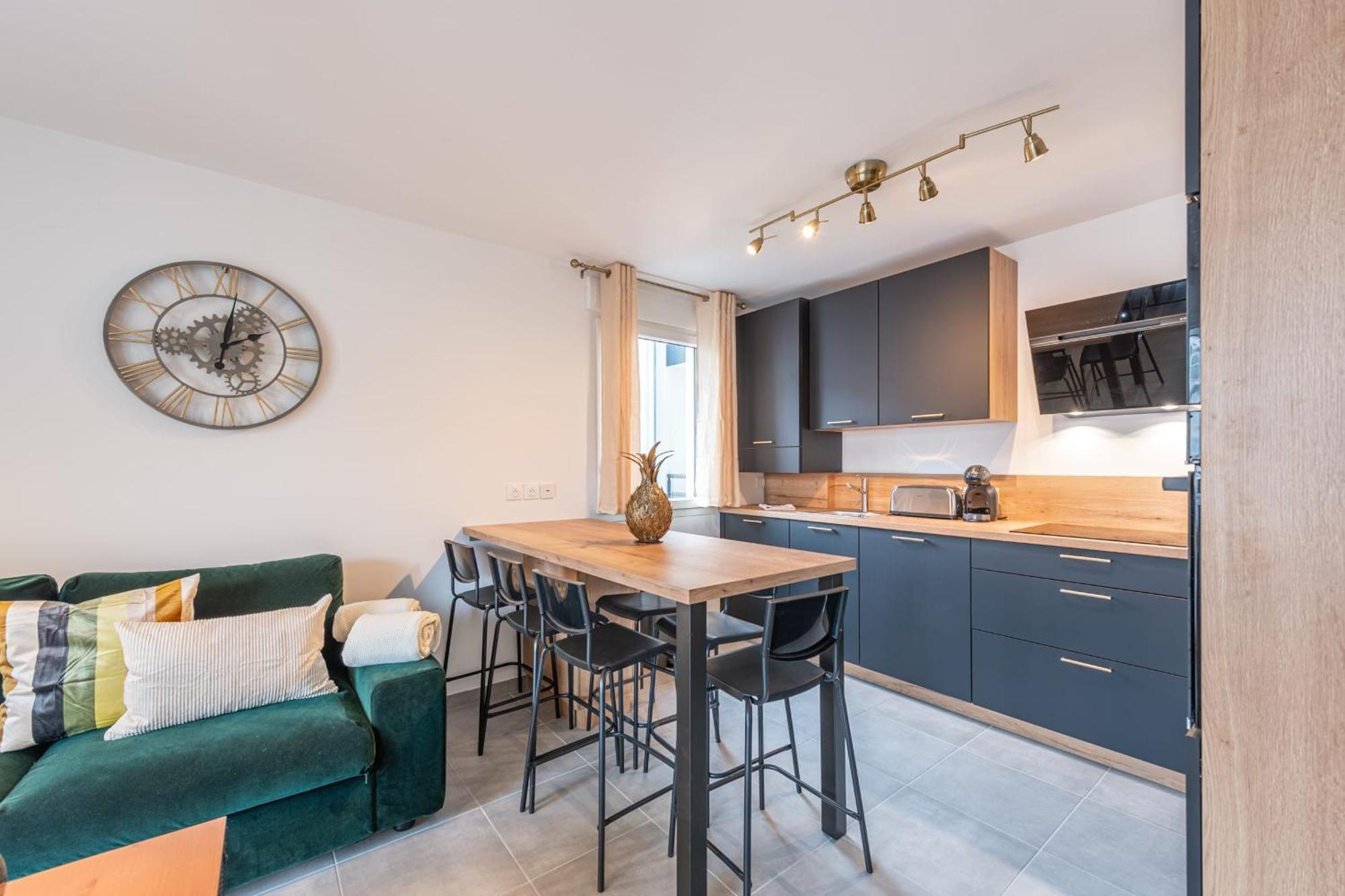 Annecity - Confortable Pres Du Centre Apartment