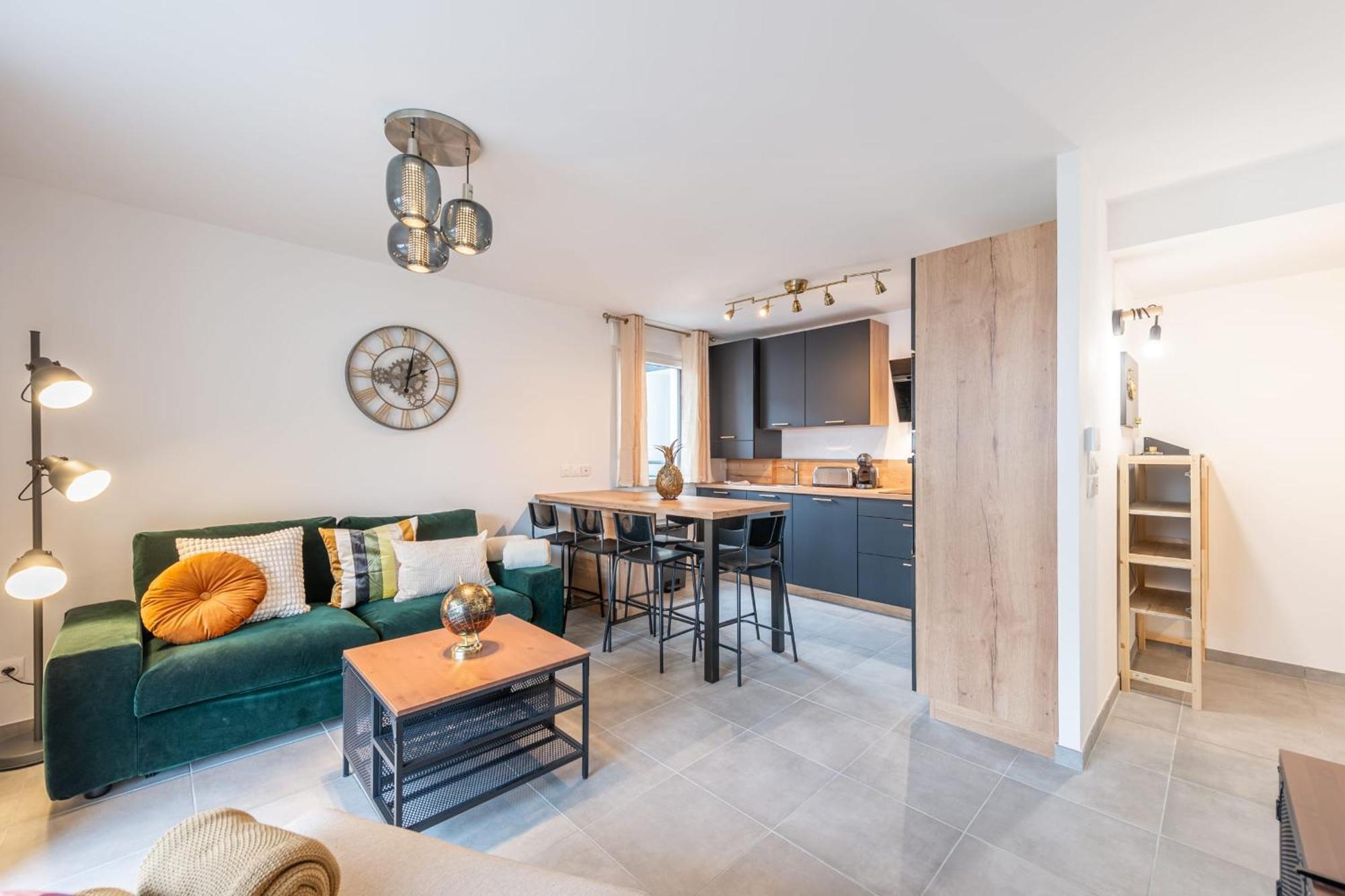 Apartment Annecity - Confortable Pres Du Centre