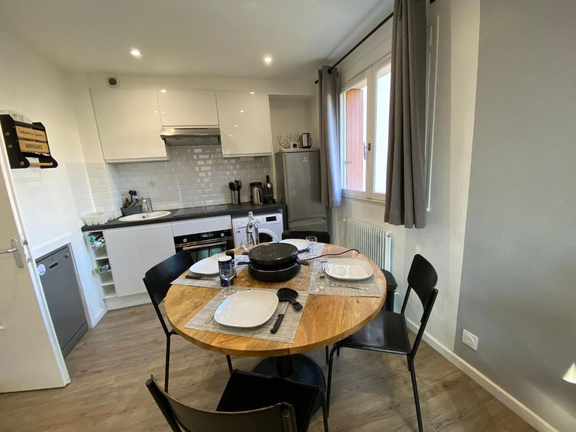 Le Nid De La Piraz - Parking, Balcon & Netflix ! Appartement Annecy