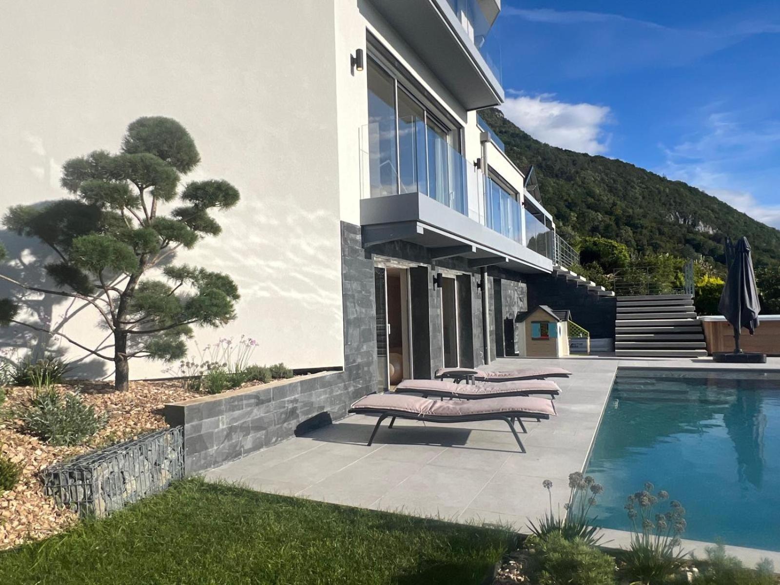 New - Paradise Vue Lac, Piscine, Sauna, Jacuzzi, Gym By Lla Selections *