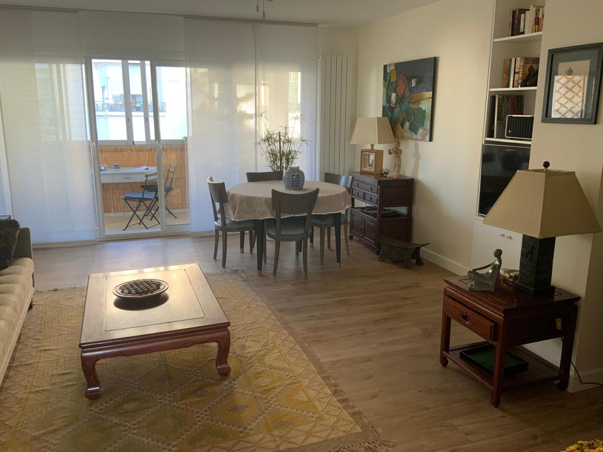 Apartment Sweet Center *