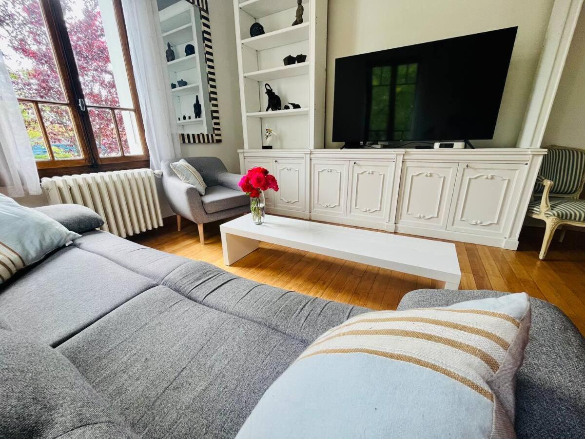 Apartment Relaxing 2br With Private Garden, Near The Center Annecy