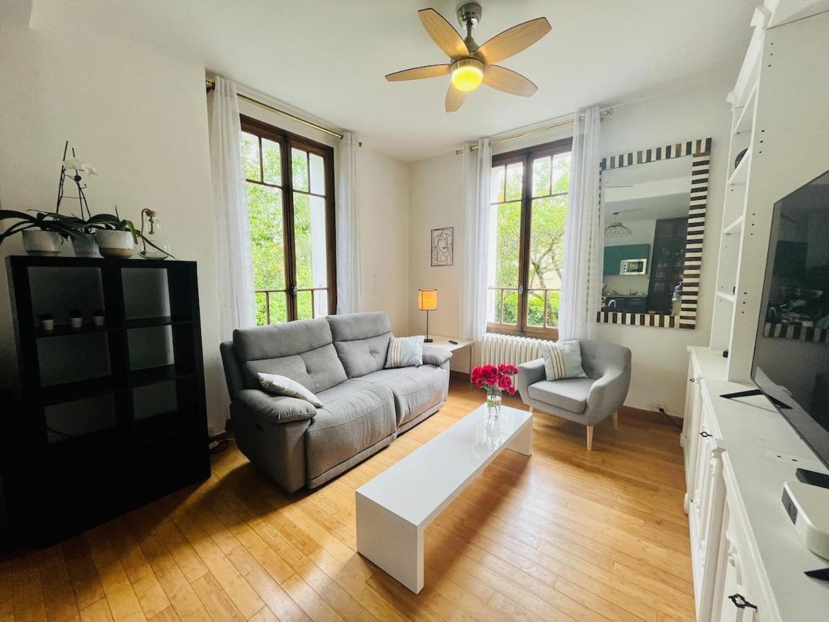 Relaxing 2br With Private Garden, Near The Center