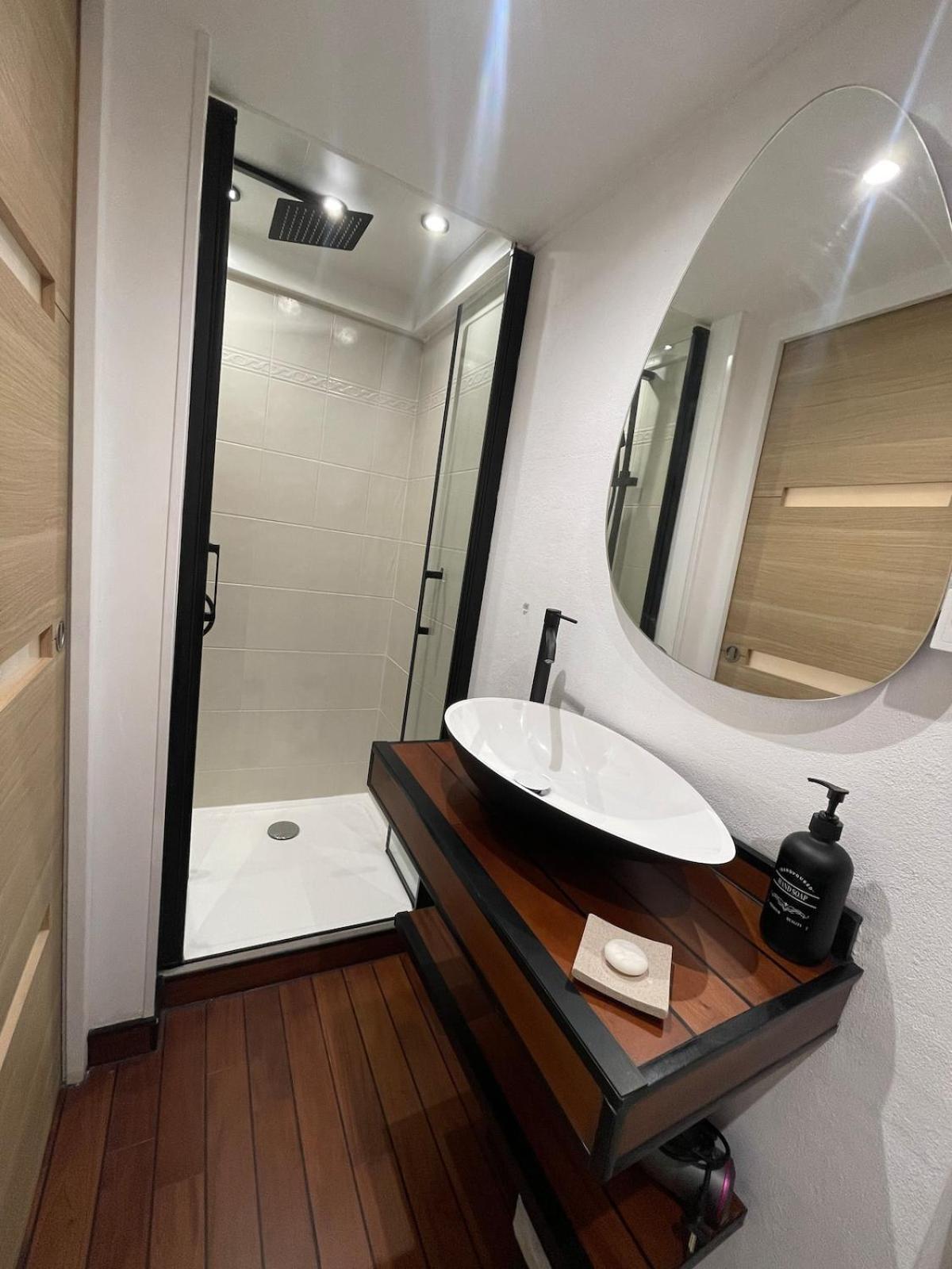 Apartment Au Faubourg -old - & Canal 1 Min *