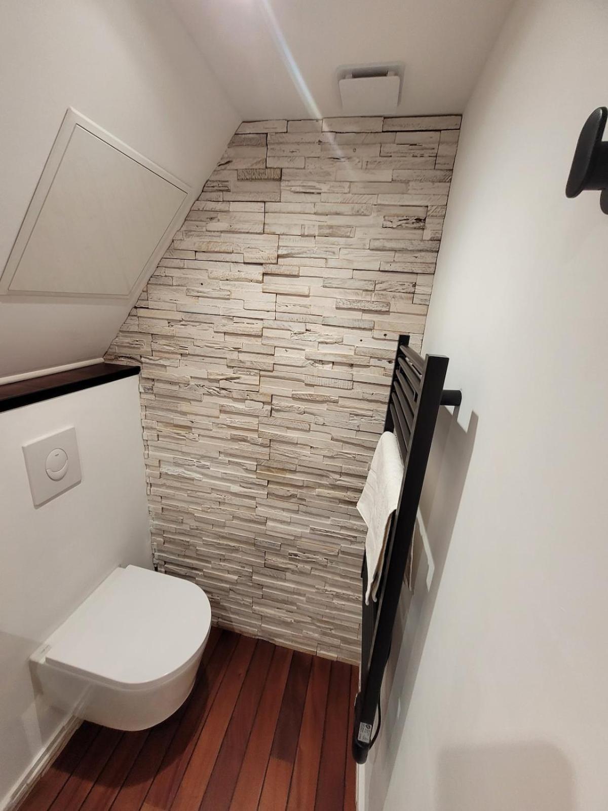Au Faubourg -old - & Canal 1 Min Apartment