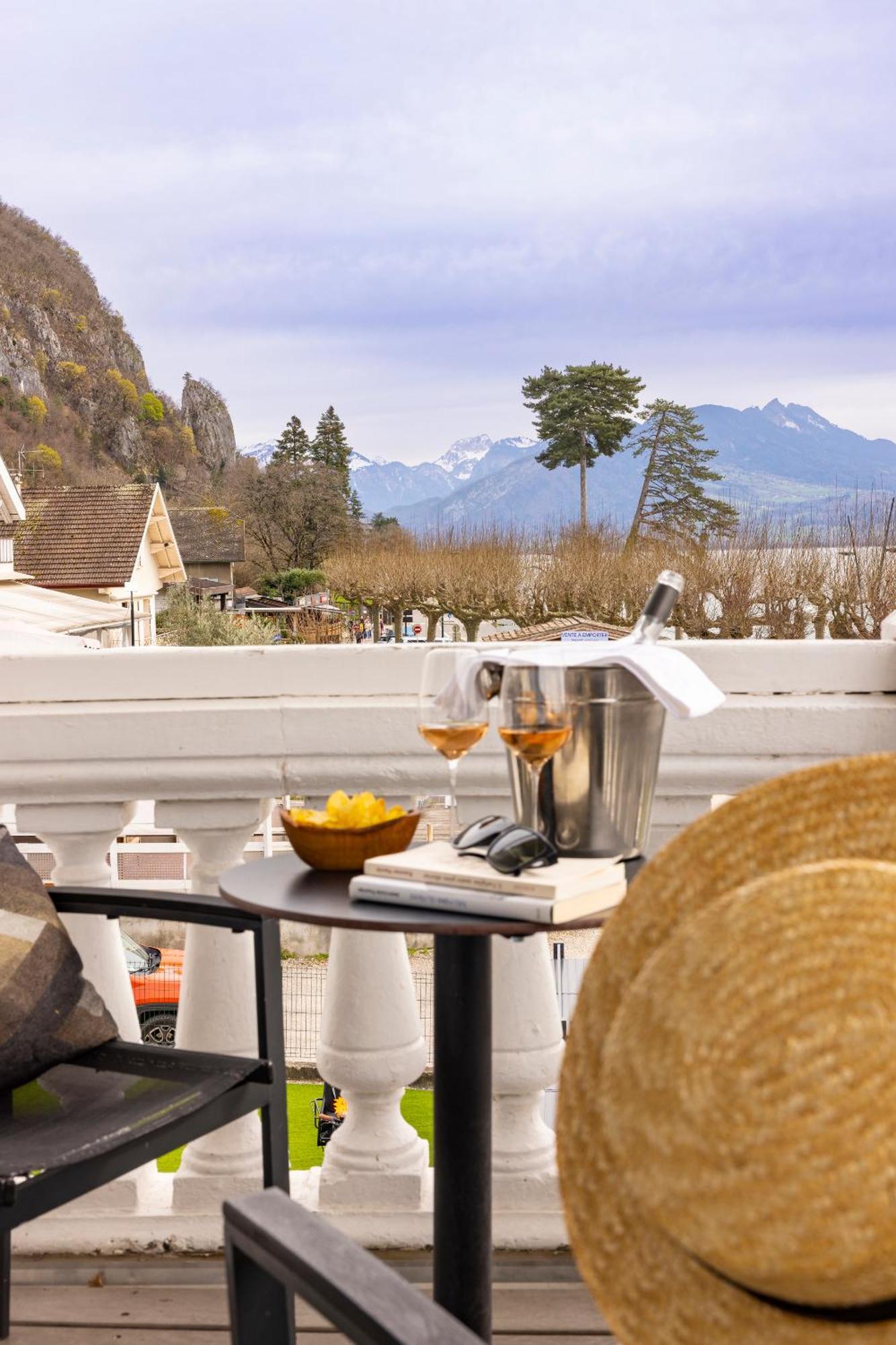 Hotel Le Bel Abri 3*