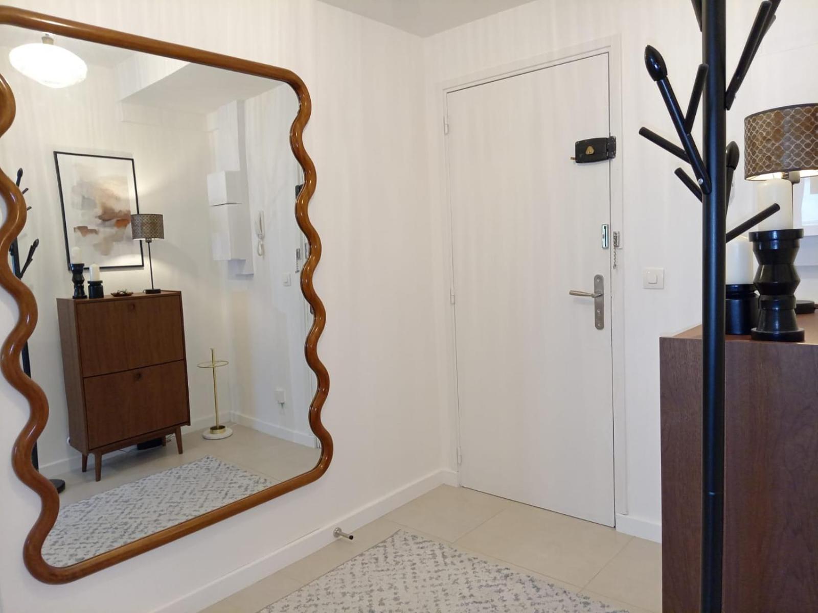 Apartment Renove Avec Style Au Coeur D'annecy Annecy