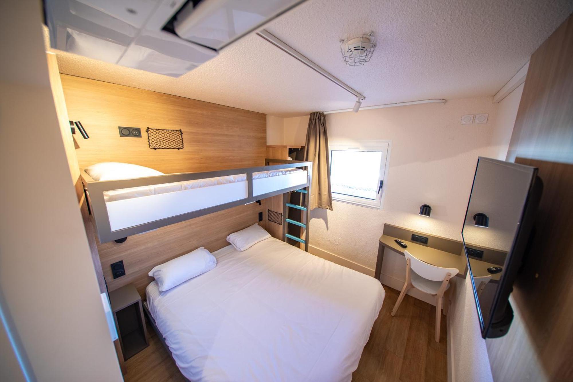 Premiere Classe Cran-gevrier Renove En 2025 Hotel *