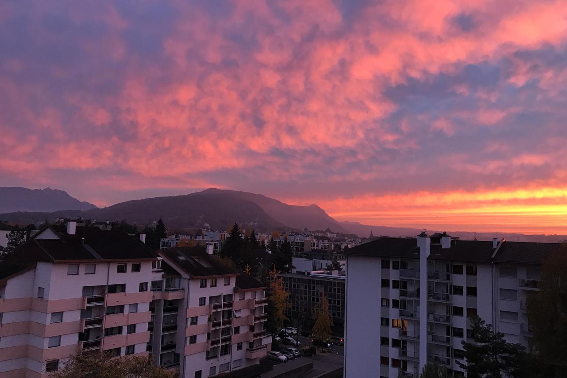 Apartment Panorama Stay, Pool, Balcony And Mountain View Annecy