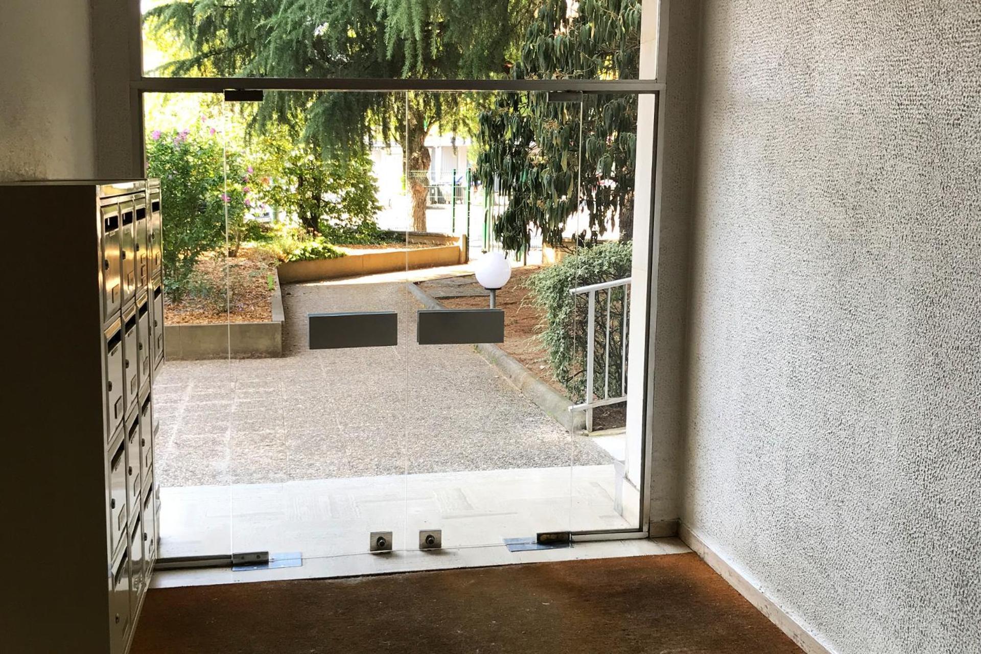 Apartment Panorama Stay, Pool, Balcony And Mountain View *
