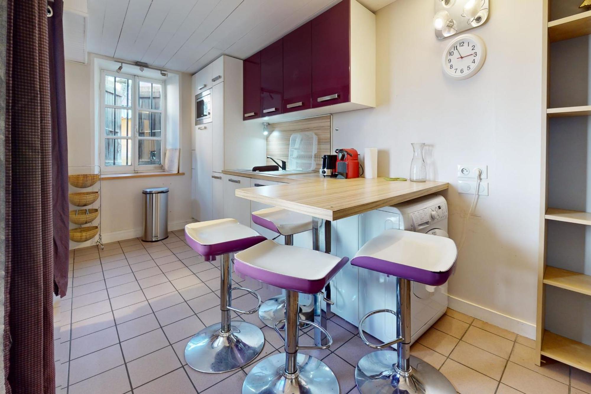 Apartment Le Petit Paradis - Pretty T2 Ideally Located At The Foot Of The Chateau *